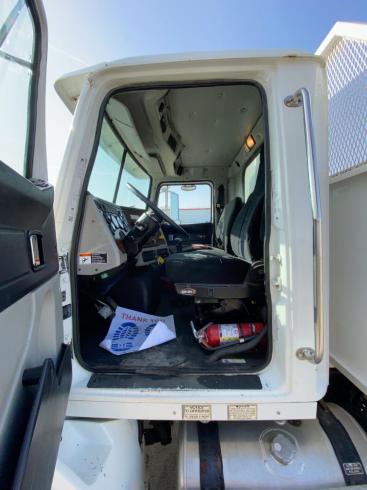 2017 Western Star 4700SB 6x4 Equipment Hauler