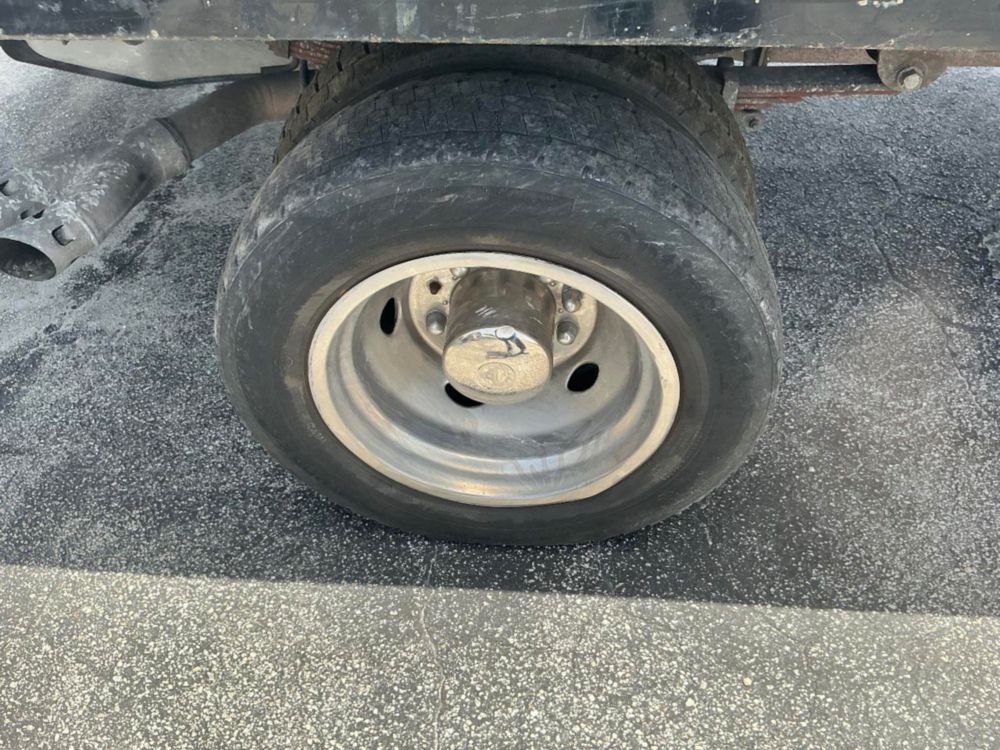 2012 Ford F-450 Crew Cab Flatbed Truck