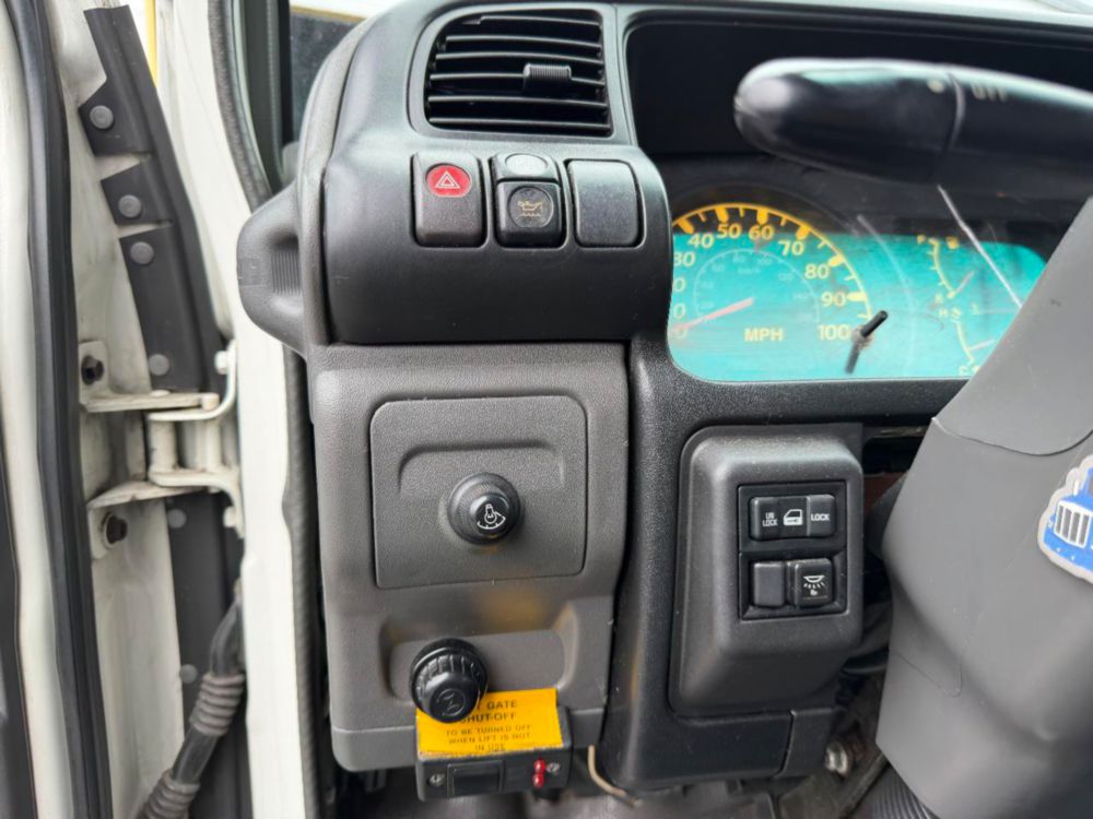 2005 Isuzu NPR Diesel Box Truck