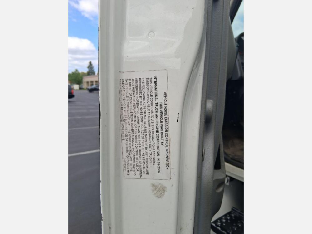 2007 Int'l 4300 Altec Cable Placer Truck