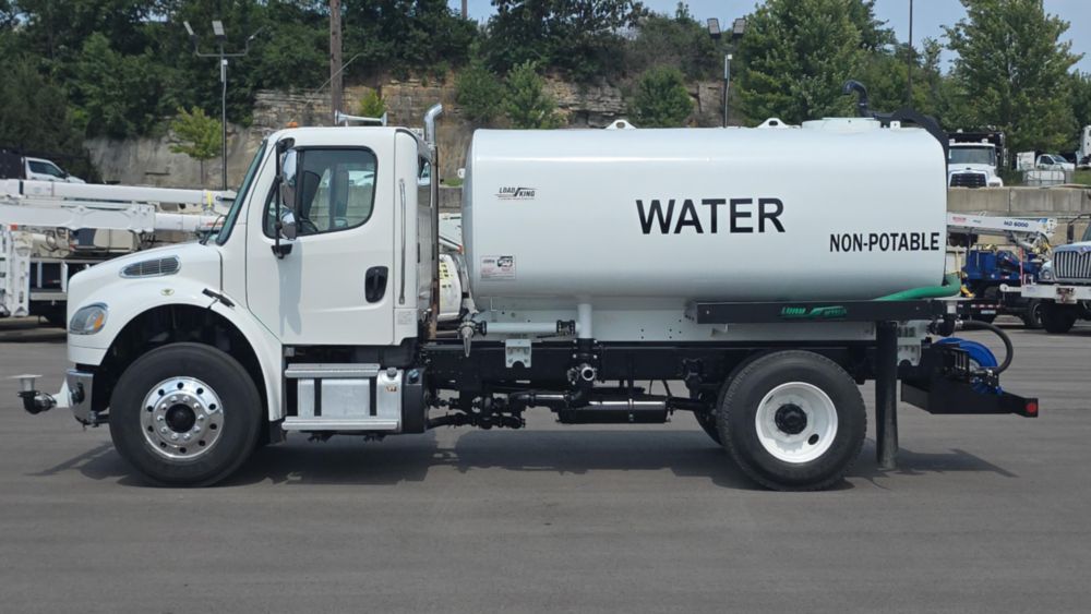 2019 Freightliner M2106 4x2 With A New Load King 2500 Gallon Water Tank