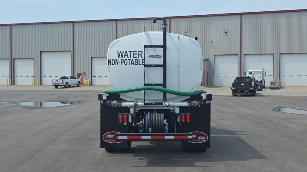 2019 Freightliner M2106 4x2 With A New Load King 2500 Gallon Water Tank