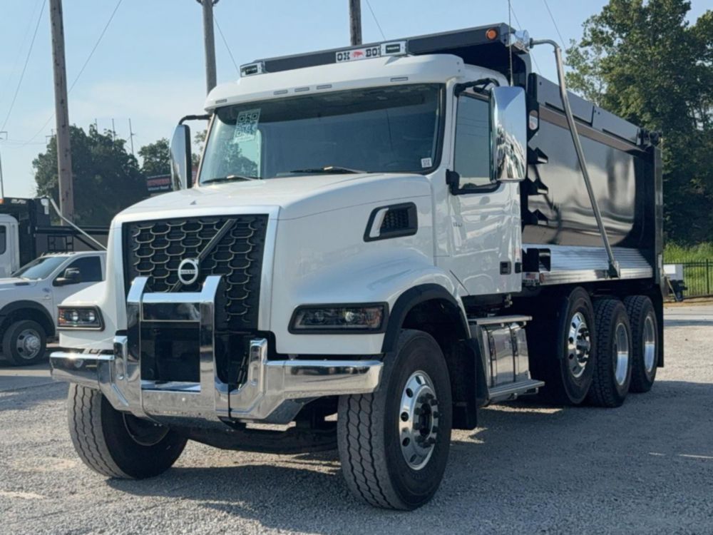 2025 Volvo VHD 8x4 16' Ox Bodies Elliptical Dump Truck