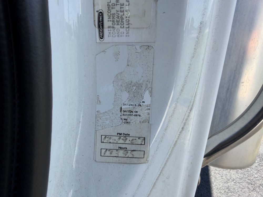 2007 Freightliner M2 Under CDL Box Truck