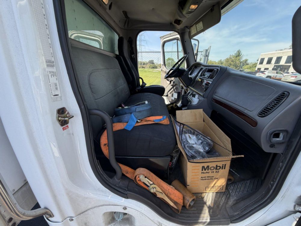 2007 Freightliner M2 Under CDL Box Truck