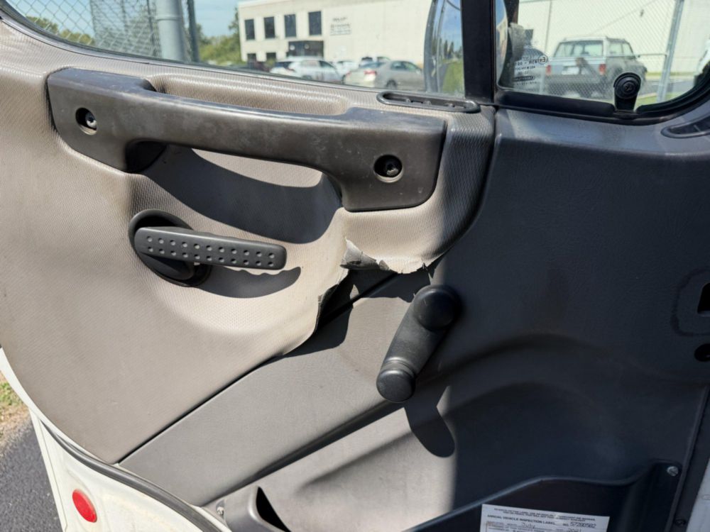 2007 Freightliner M2 Under CDL Box Truck