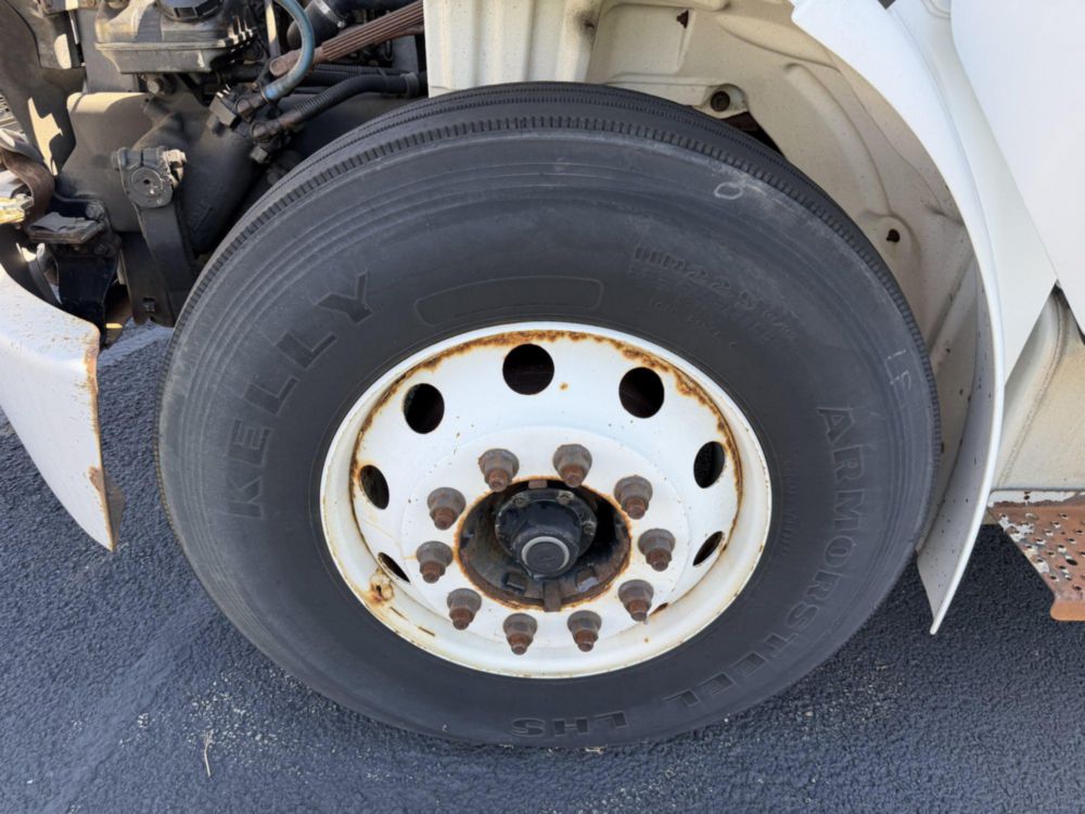 2007 Freightliner M2 Under CDL Box Truck