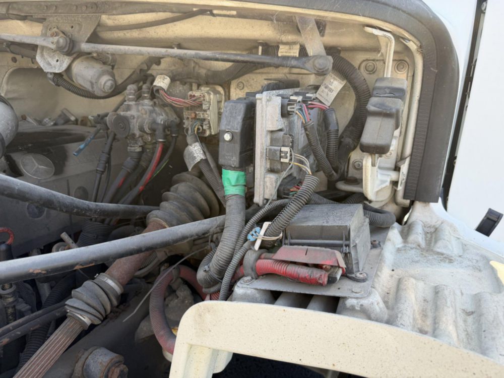 2007 Freightliner M2 Under CDL Box Truck