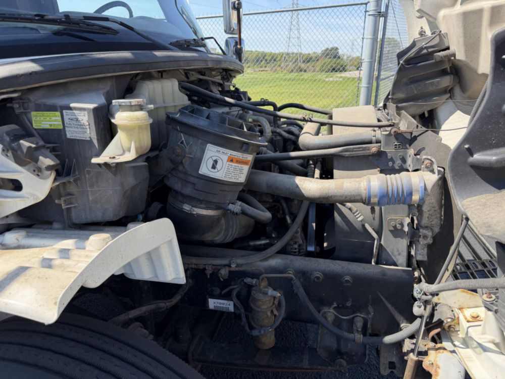 2007 Freightliner M2 Under CDL Box Truck