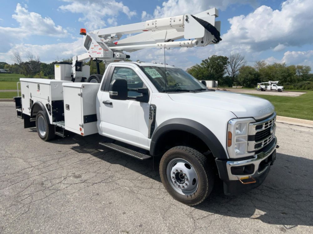 2026 Ford F550 4x4 Terex Utilities LT40 Bucket Truck