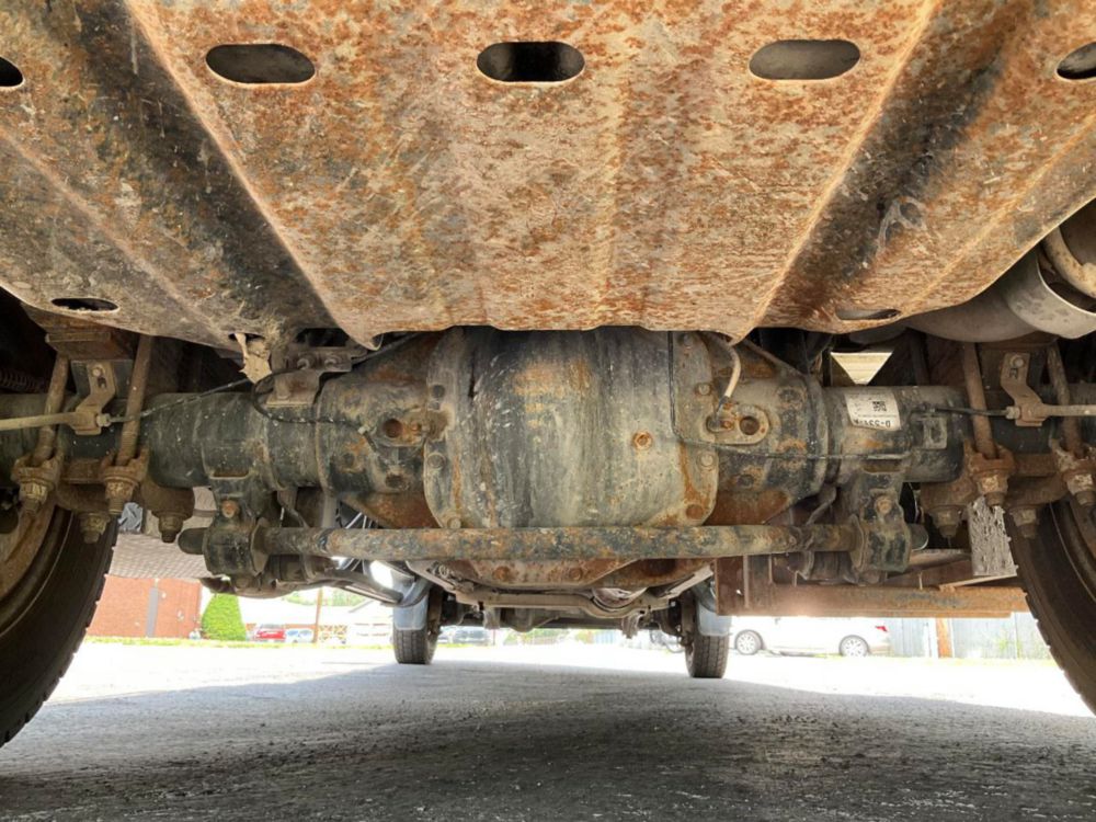 2017 Ford F-550 Crew Cab Flatbed Truck