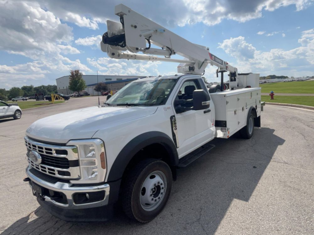 2026 Ford F550 4x4 Terex Utilities LT40 Bucket Truck