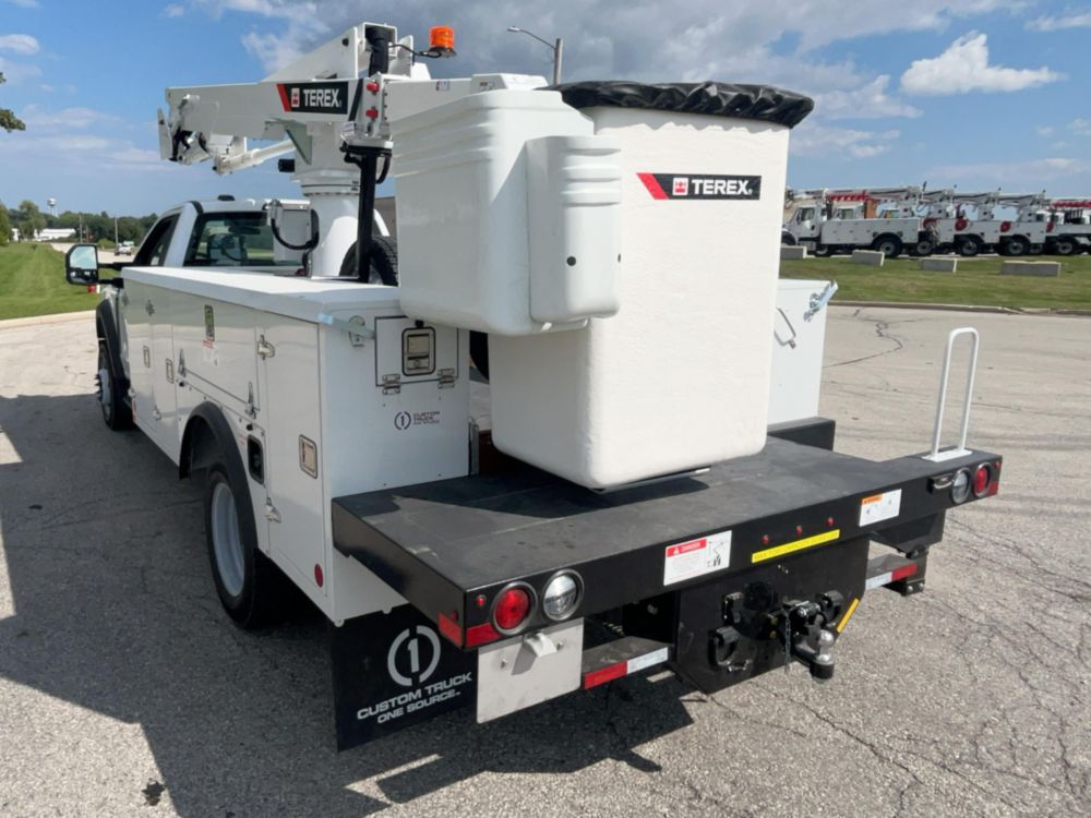 2026 Ford F550 4x4 Terex Utilities LT40 Bucket Truck