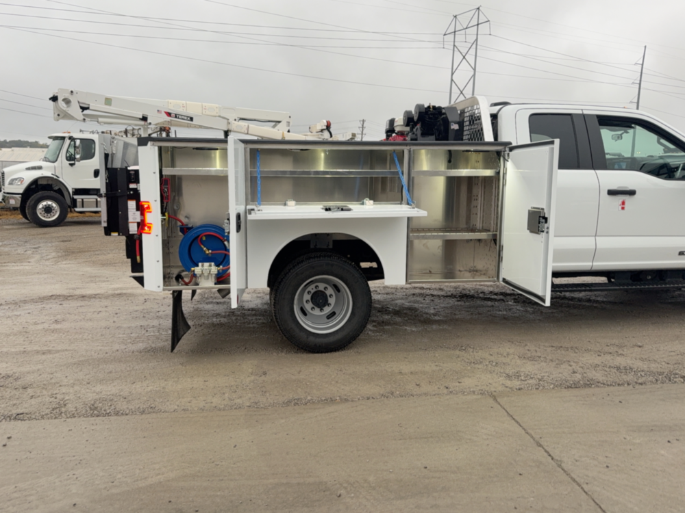 2026 Ford F350 4x4 Service Truck