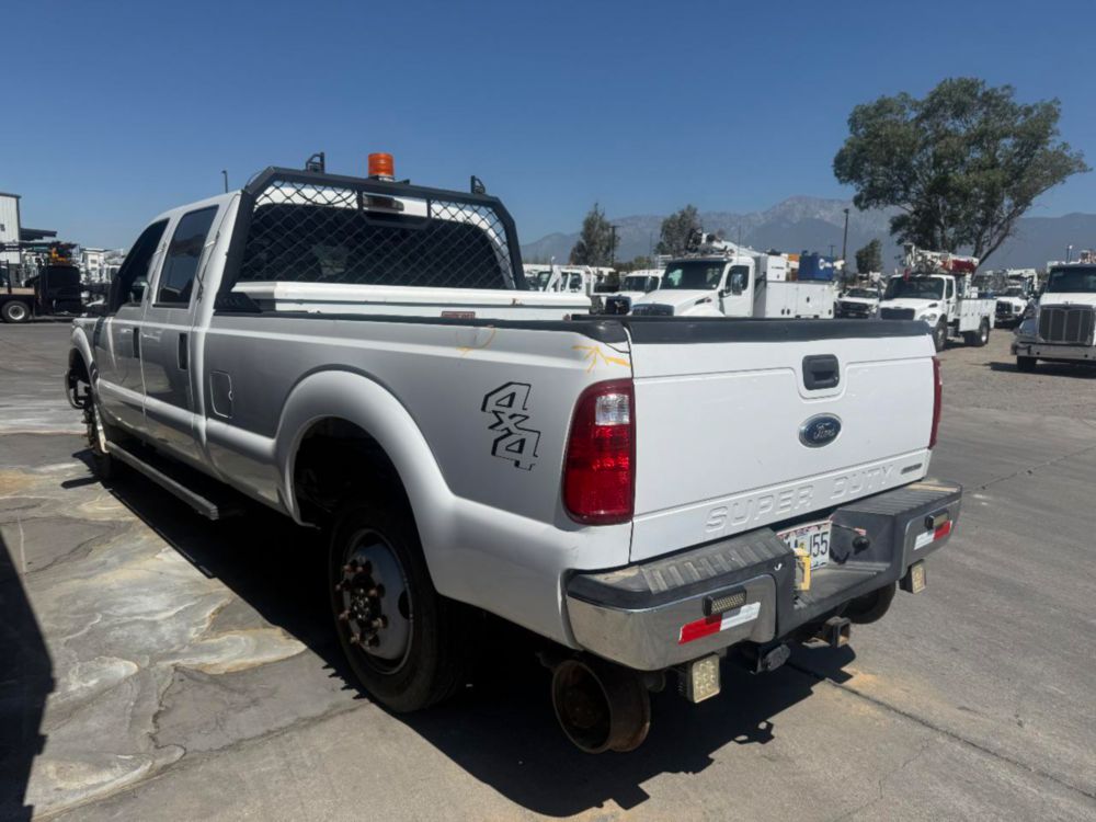 2016 Ford F-350 Crew Cab "Rail Gear Equipped" Pickup Truck