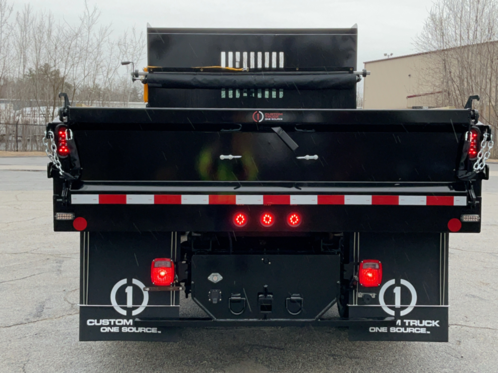 2023 Chevrolet 6500 4x2 11' 6" Dump Truck