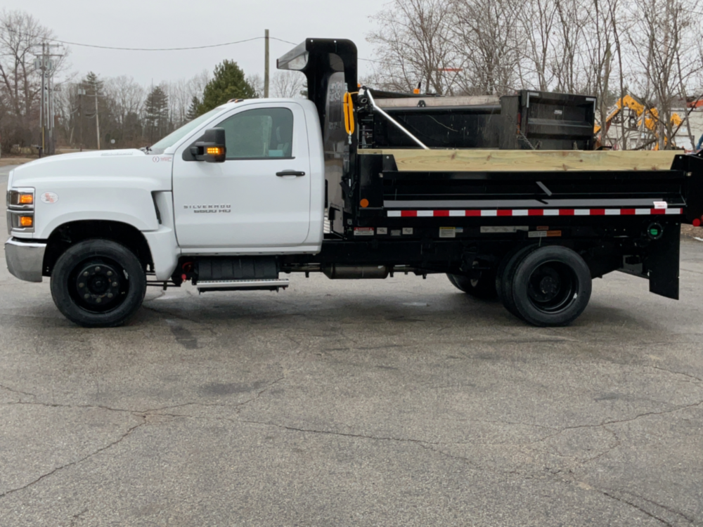 2023 Chevrolet 6500 4x2 11' 6" Dump Truck