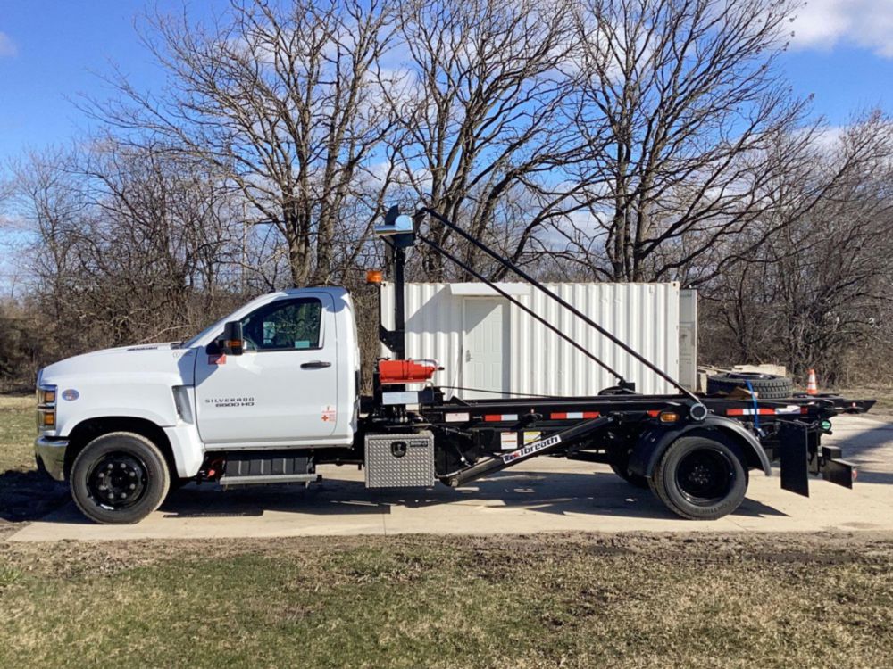 2023 Chevrolet 6500 4x2 Galbreath WT-1216X Roll-Off Truck
