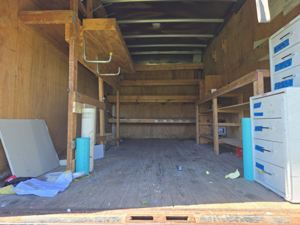 2007  GMC W-3500 Box Truck