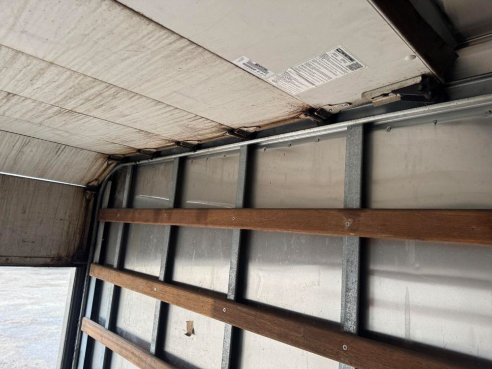 2016 Isuzu NPR-HD 4x2 Box Truck