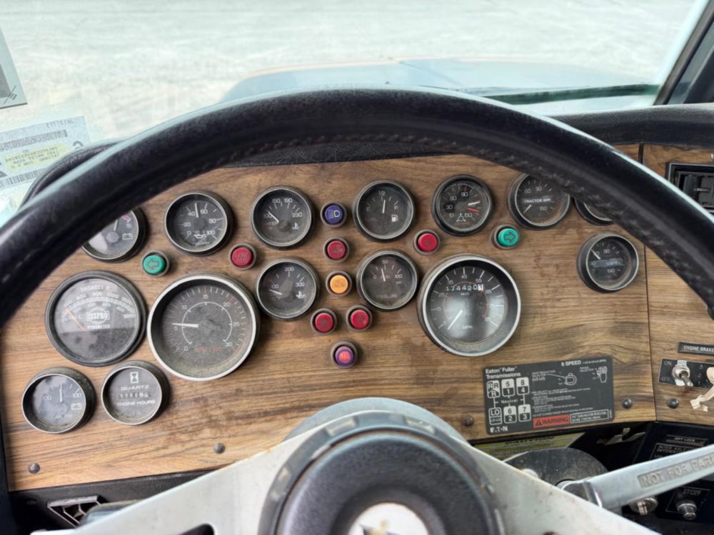 1995 Westernstar 4900 Log Loader Truck