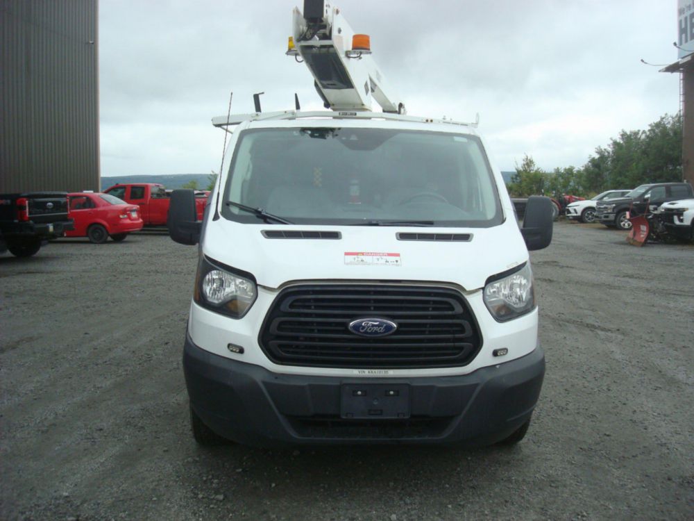 2019 Ford T-350 Versalift Vantel-29-NE Bucket Truck