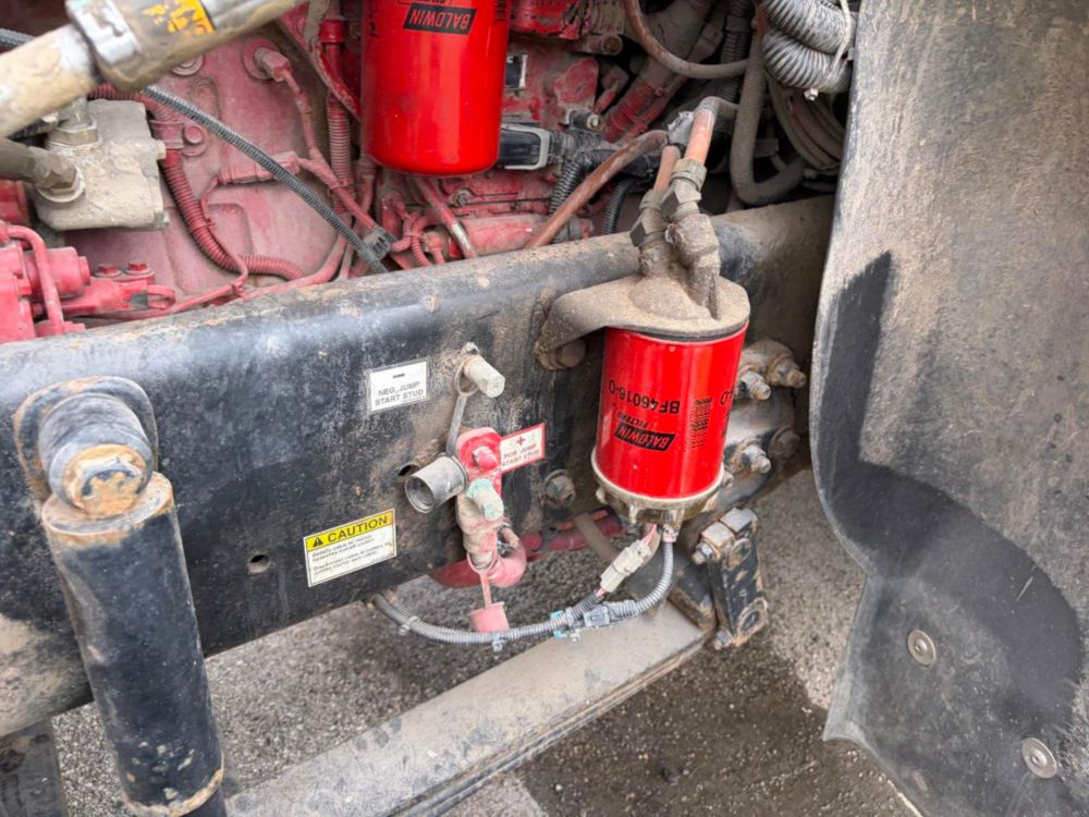 2016 Quad Serco 230 Grapple Truck