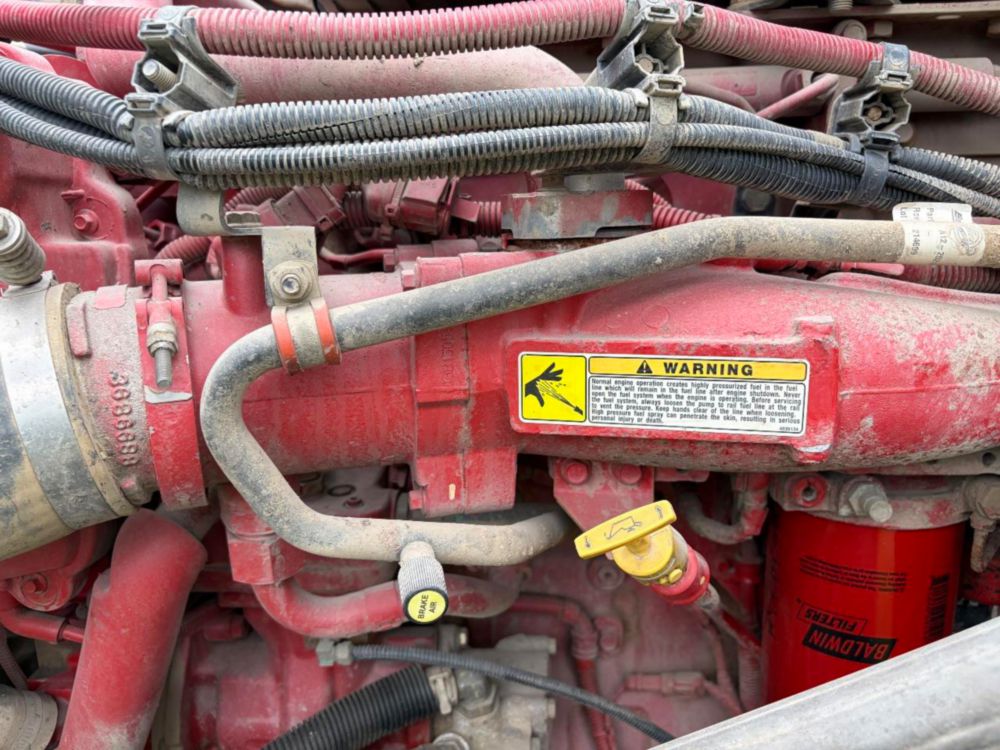 2016 Quad Serco 230 Grapple Truck