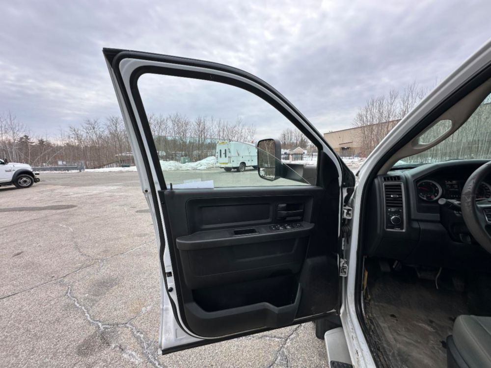 2018 Dodge 5500 Diesel 4x4 Crew Cab "Rail Gear Equipped Service Truck