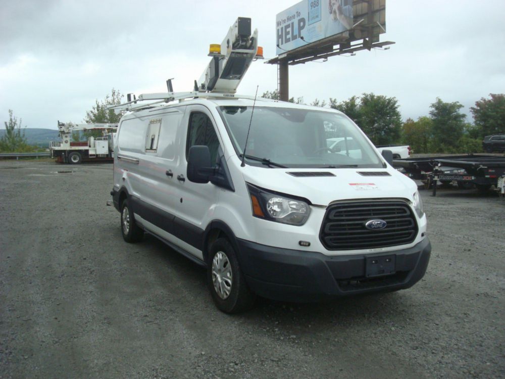 2019 Ford T-350 Versalift Vantel-29-NE Bucket Truck