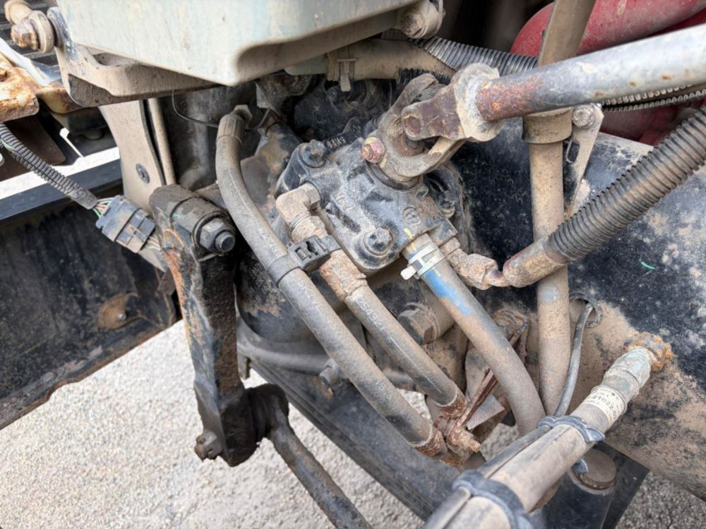 2016 Quad Serco 230 Grapple Truck