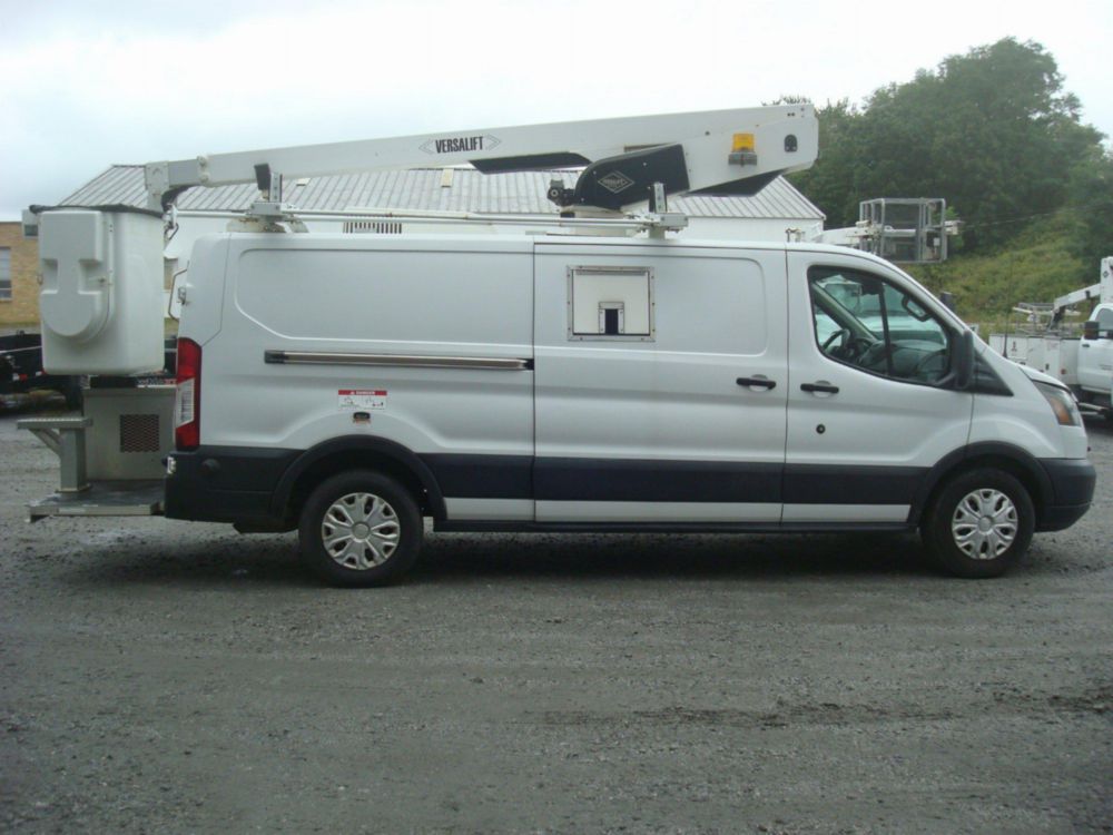 2019 Ford T-350 Versalift Vantel-29-NE Bucket Truck