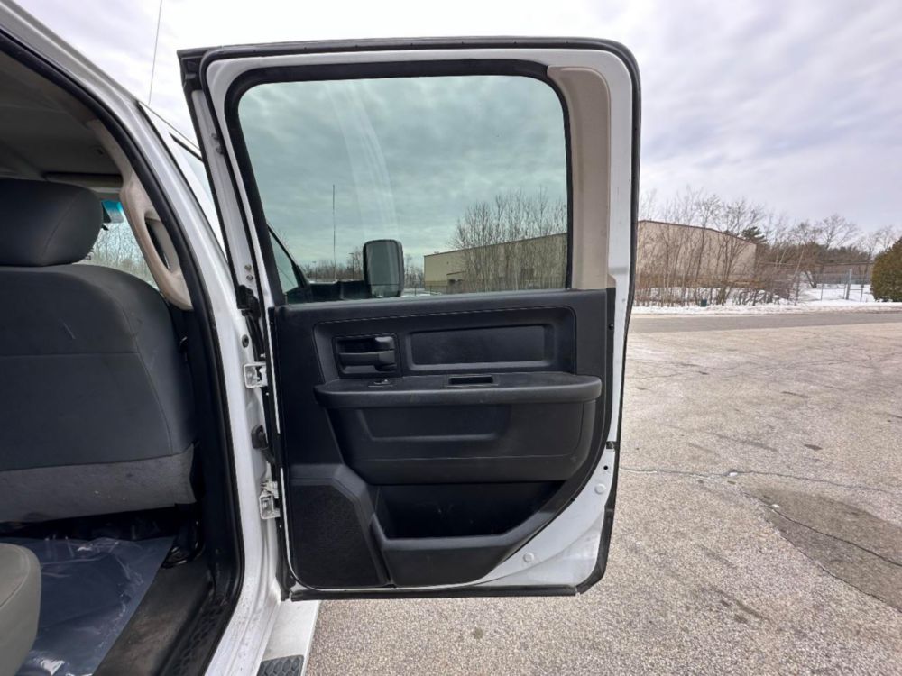 2018 Dodge 5500 Diesel 4x4 Crew Cab "Rail Gear Equipped Service Truck