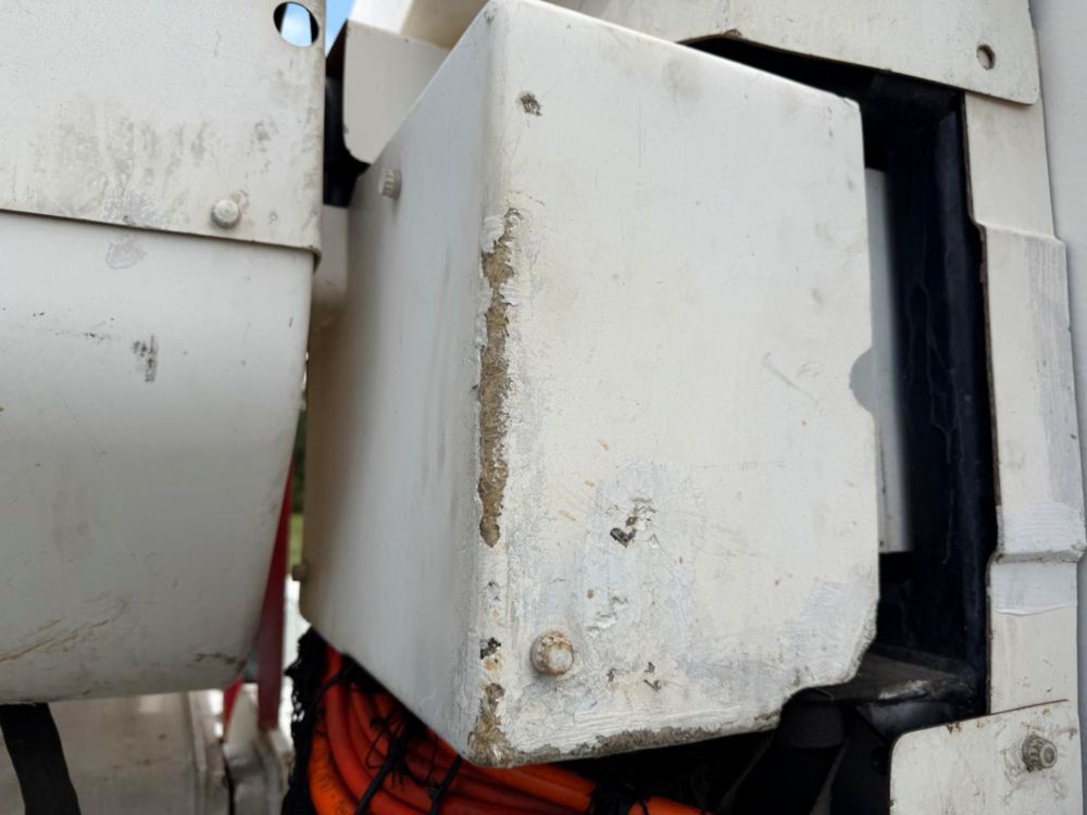 2007 Int'l 4300 Terex HRX-55 Material Handler Bucket Truck