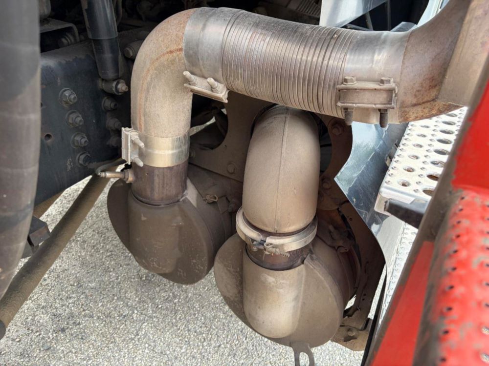 2016 Quad Serco 230 Grapple Truck