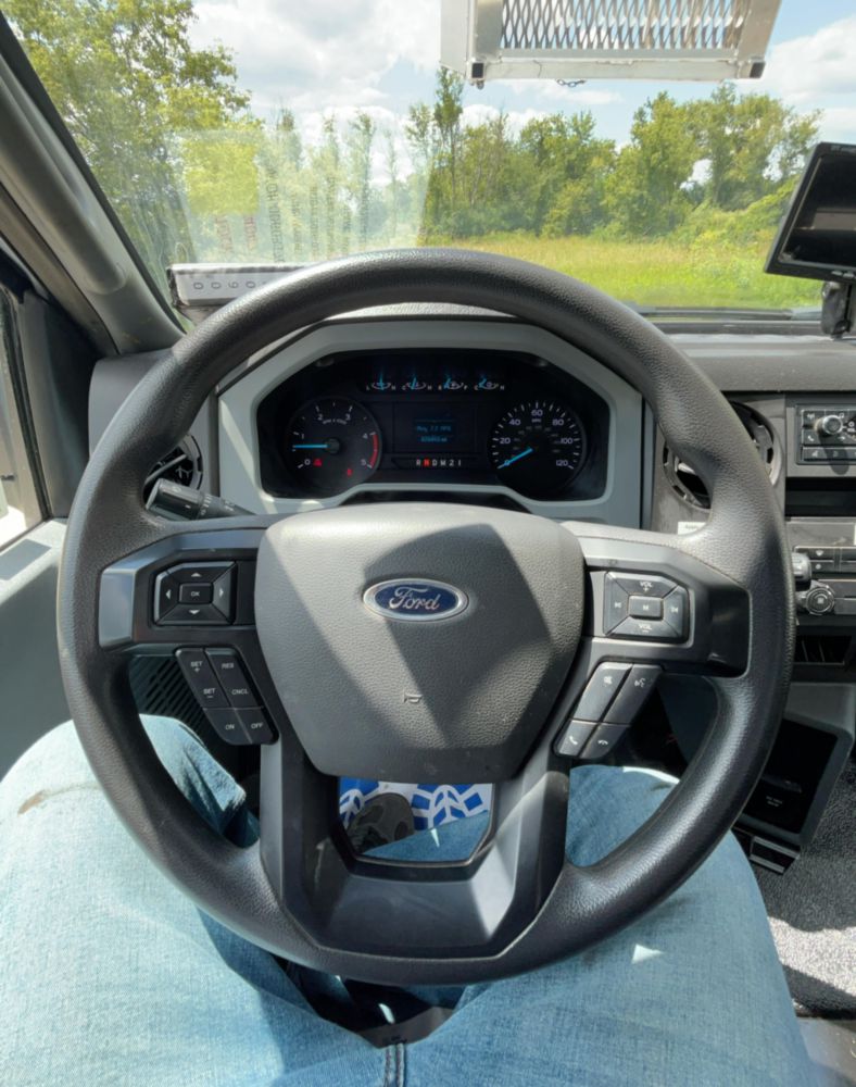 2023 Ford F-750 4x2 Posi+ 800-40 Cable Placer