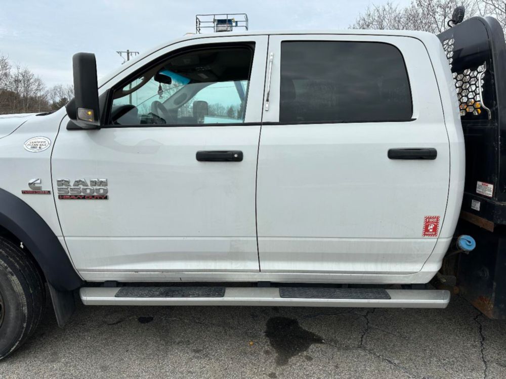 2018 Dodge 5500 Diesel 4x4 Crew Cab "Rail Gear Equipped Service Truck