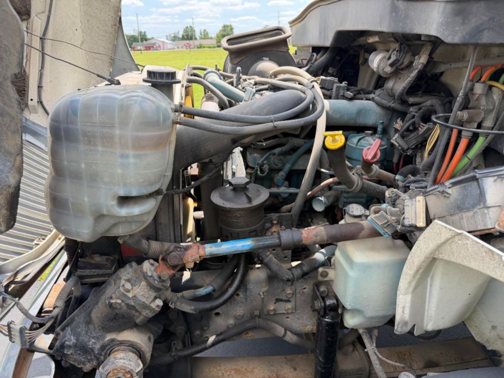 2007 Int'l 4300 Terex HRX-55 Material Handler Bucket Truck
