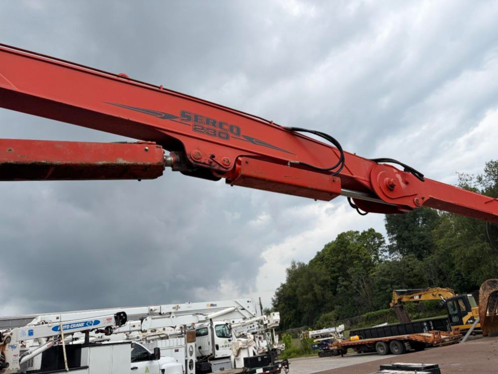 2016 Quad Serco 230 Grapple Truck