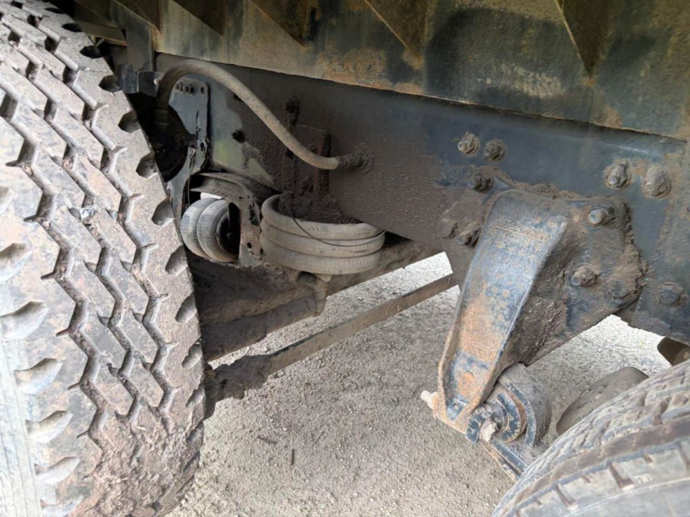 2016 Quad Serco 230 Grapple Truck