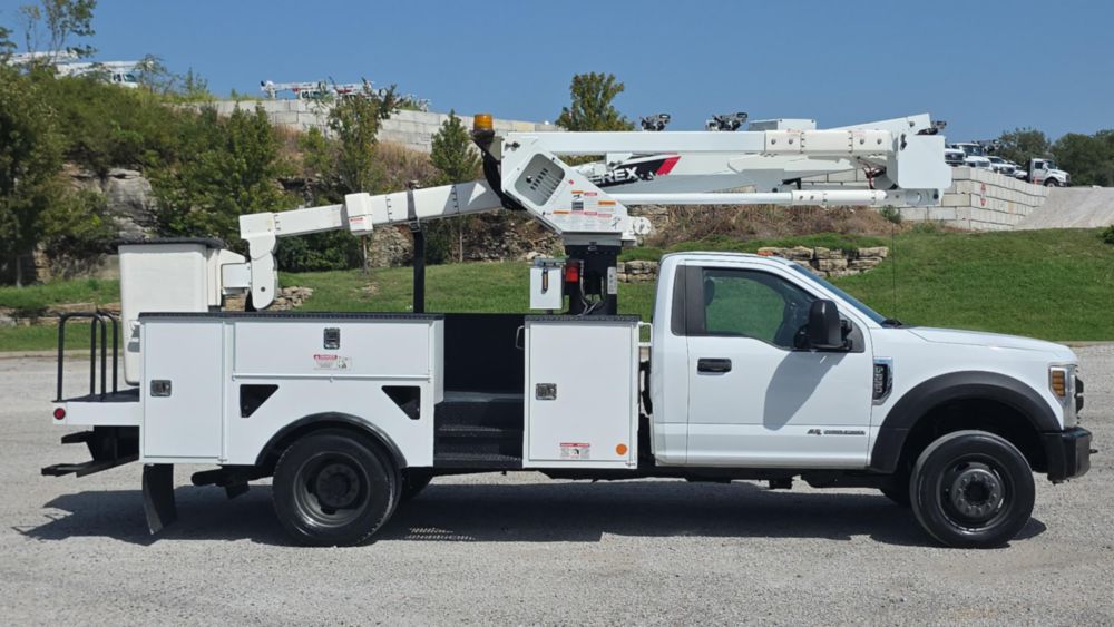 2019 Ford F550 4x4 Terex LT40 Bucket Truck