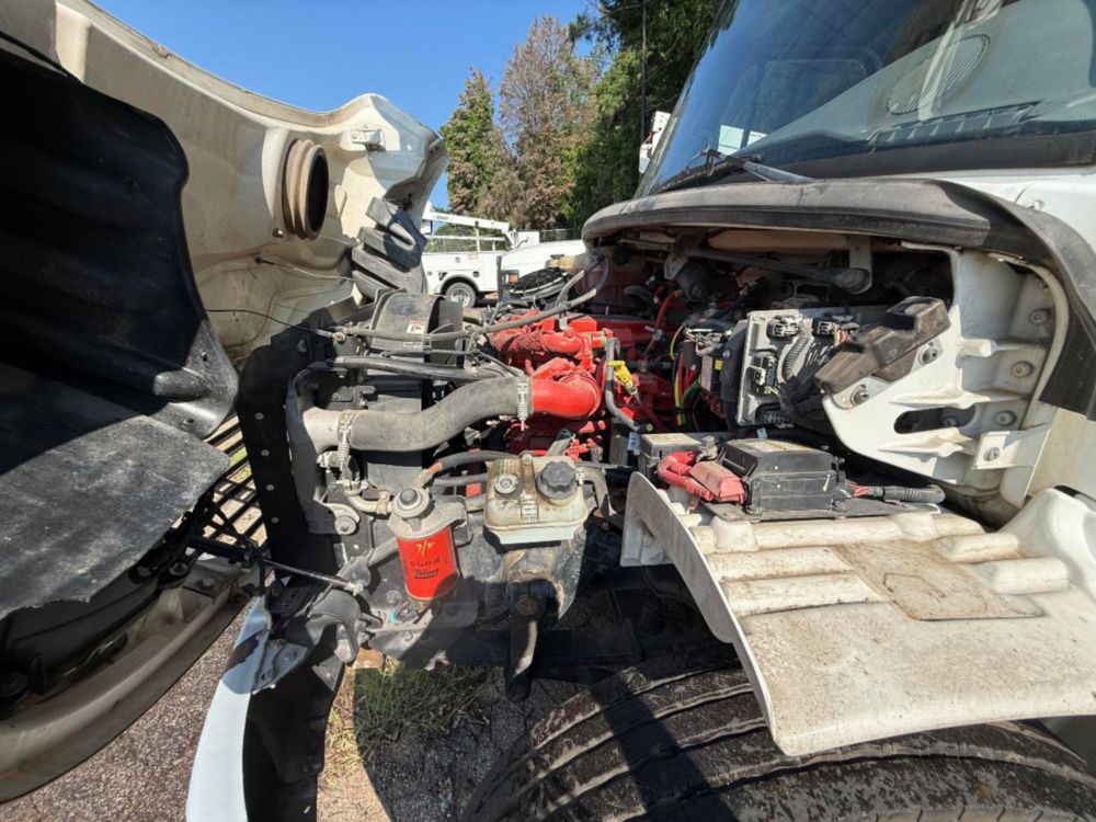 Terex Commander 4047 Digger Derrick on 2016 Freightliner M2106 4x2