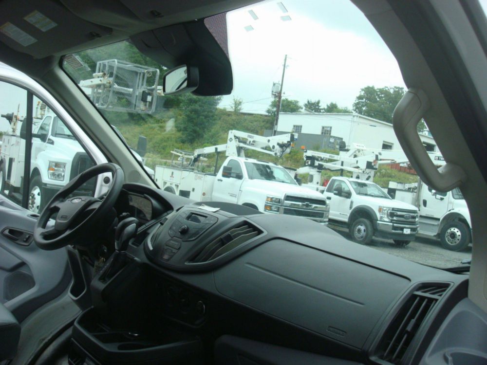 2019 Ford T-350 Versalift Vantel-29-NE Bucket Truck
