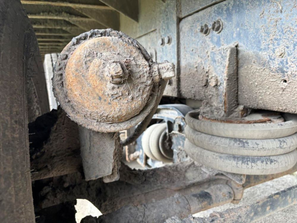 2016 Quad Serco 230 Grapple Truck