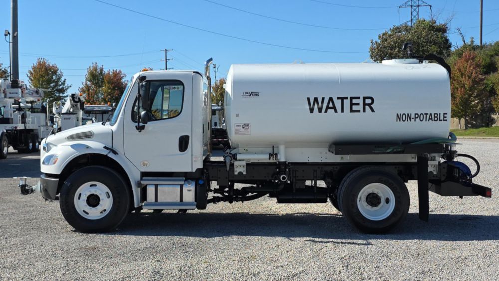 2019 Freightliner M2106 4x2 Load King 2500 Gallon Water Truck