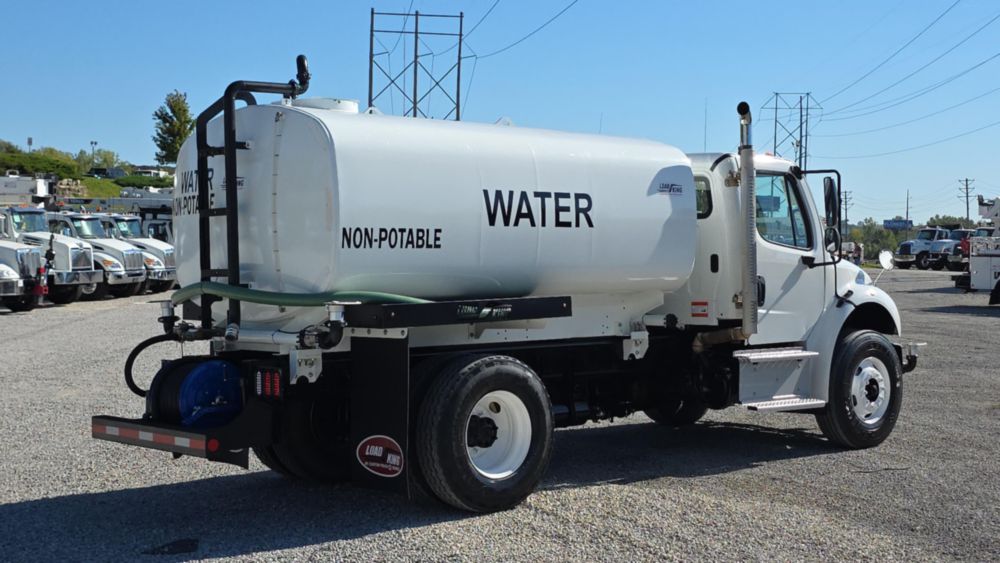 2019 Freightliner M2106 4x2 Load King 2500 Gallon Water Truck
