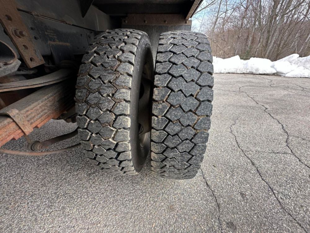 2018 Dodge 5500 Diesel 4x4 Crew Cab "Rail Gear Equipped Service Truck