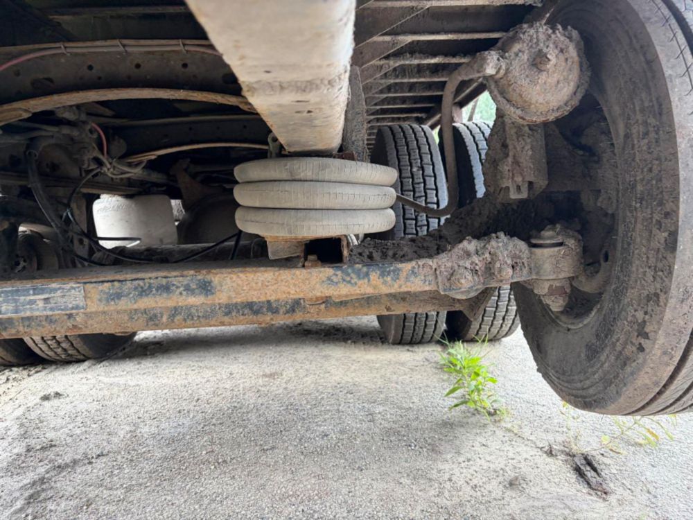 2016 Quad Serco 230 Grapple Truck