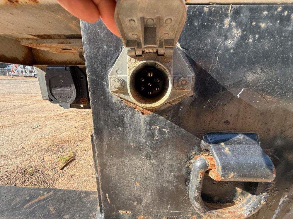 Versalift STP-36-NE Cable Placer on 2019 Ford F550 4x2
