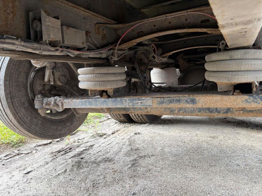 2016 Quad Serco 230 Grapple Truck